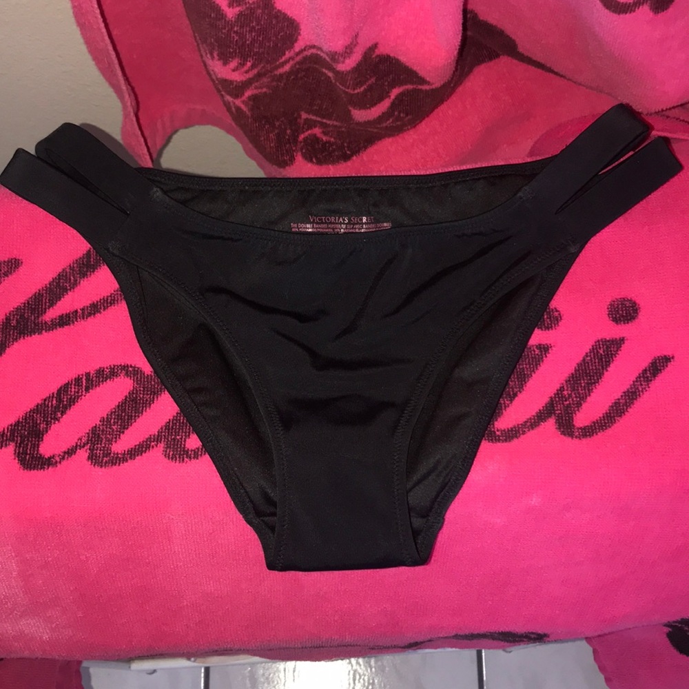 VS black bikini bottoms